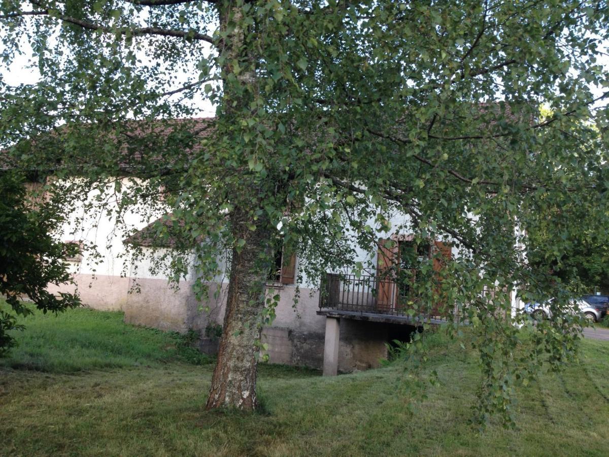 Ferienhaus Ferme De Ma Grand-mere Le Haut-du-Them